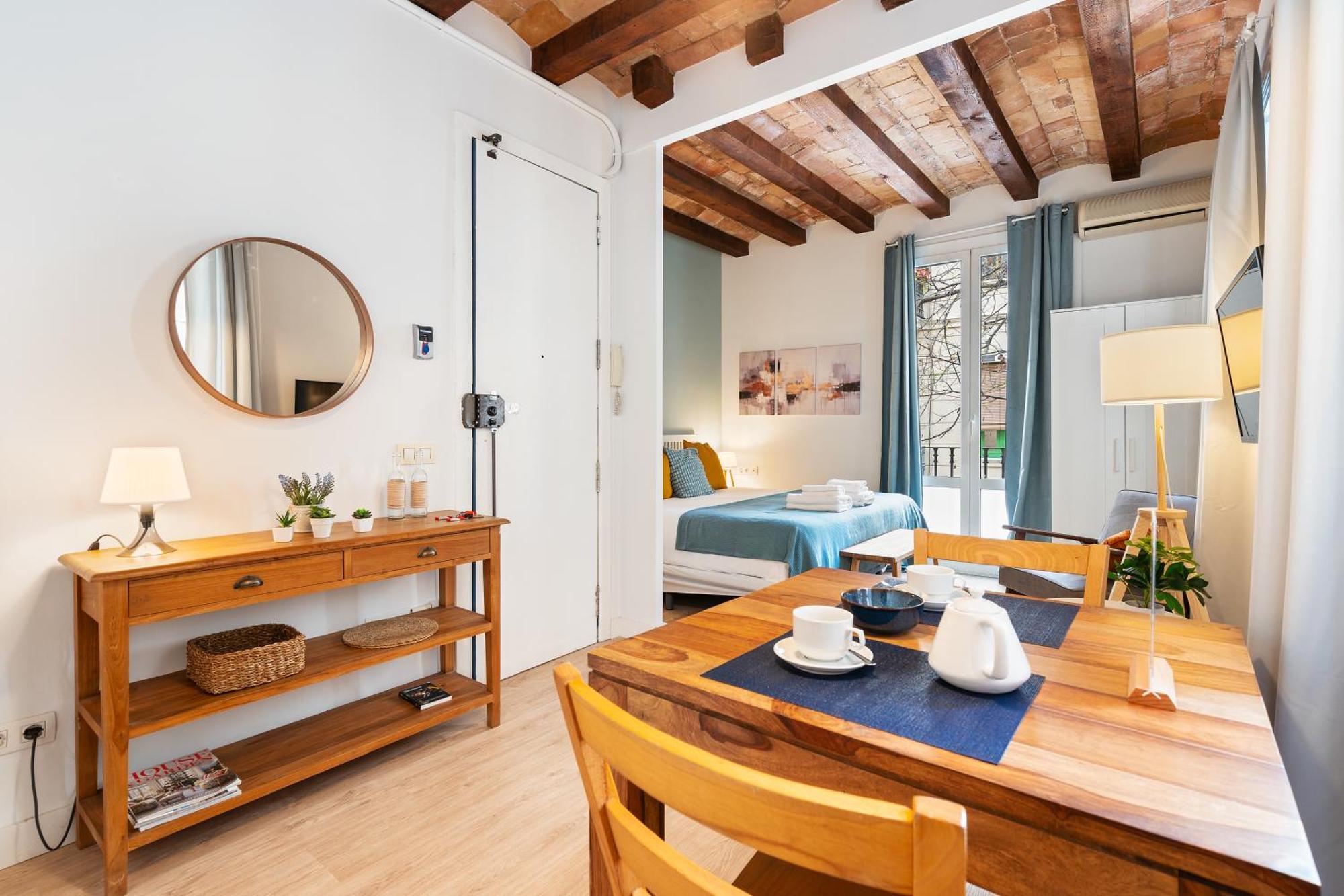 Lodging Apartments Beach Studio P1 Barselona Dış mekan fotoğraf